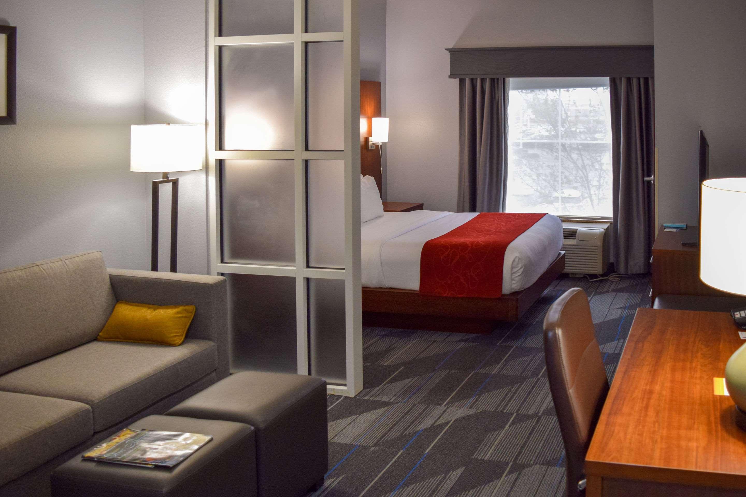 Comfort Suites Olive Branch - Memphis South Екстер'єр фото