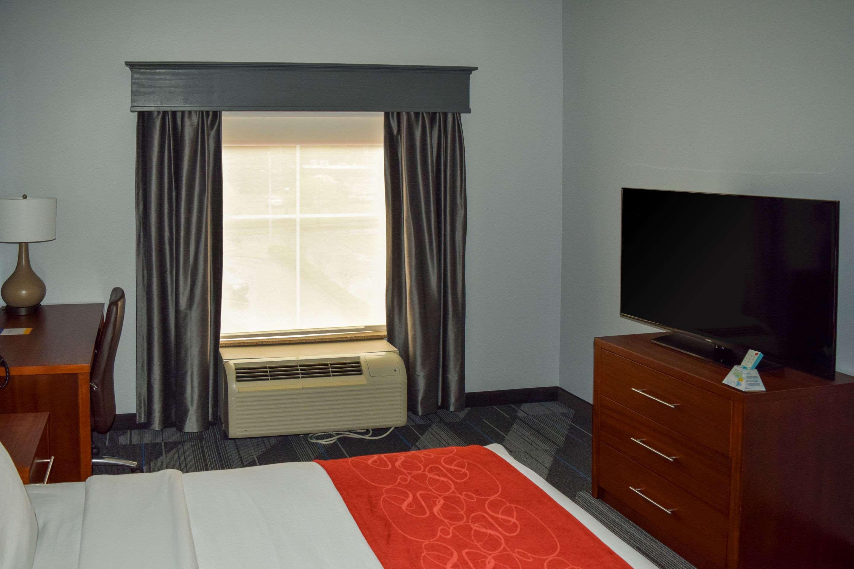 Comfort Suites Olive Branch - Memphis South Екстер'єр фото