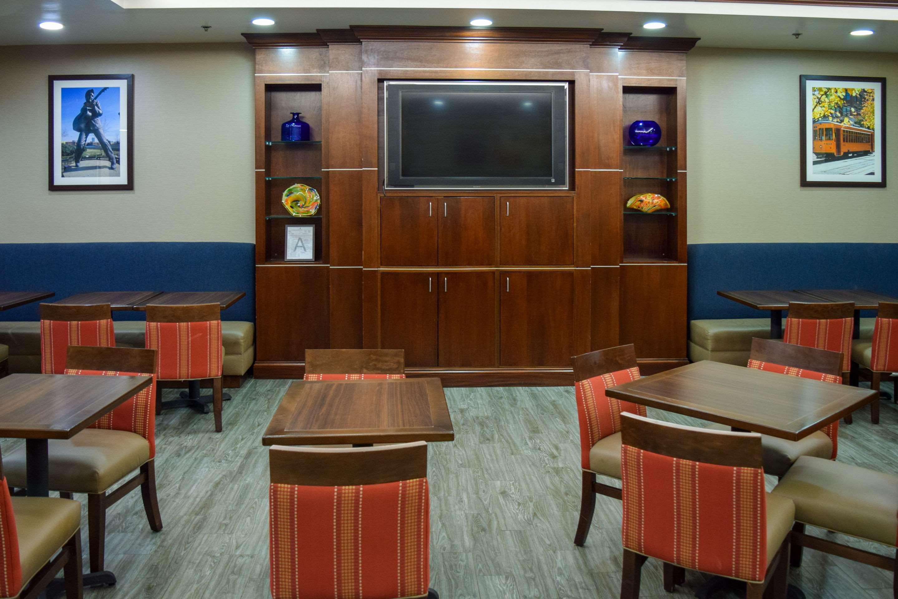 Comfort Suites Olive Branch - Memphis South Екстер'єр фото