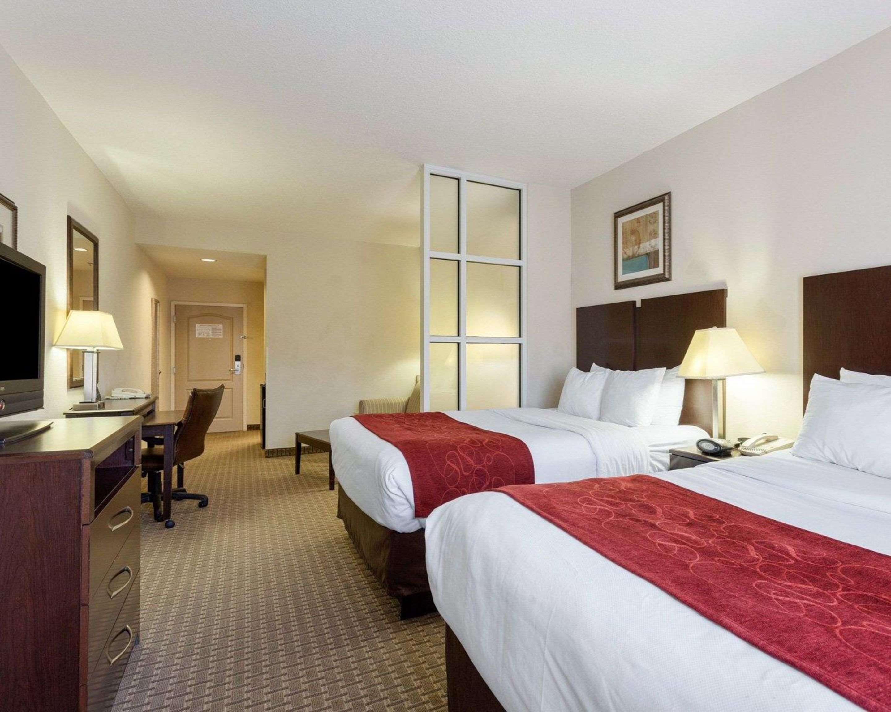 Comfort Suites Olive Branch - Memphis South Екстер'єр фото